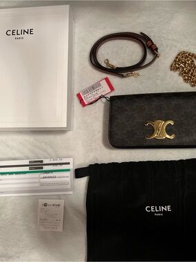 Celine Triomphe Multipochette
